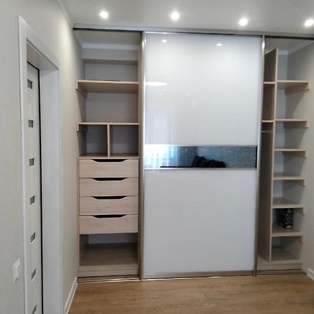Жк Версаль Парк Apartment Irpin Luaran gambar