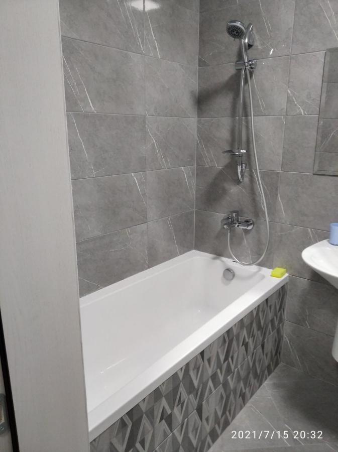Жк Версаль Парк Apartment Irpin Luaran gambar