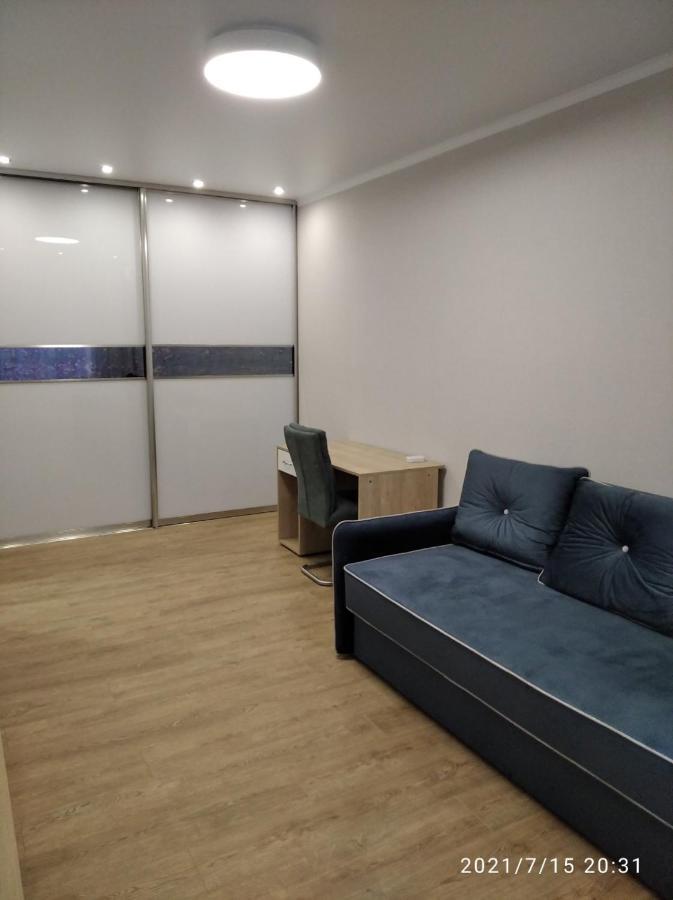 Жк Версаль Парк Apartment Irpin Luaran gambar